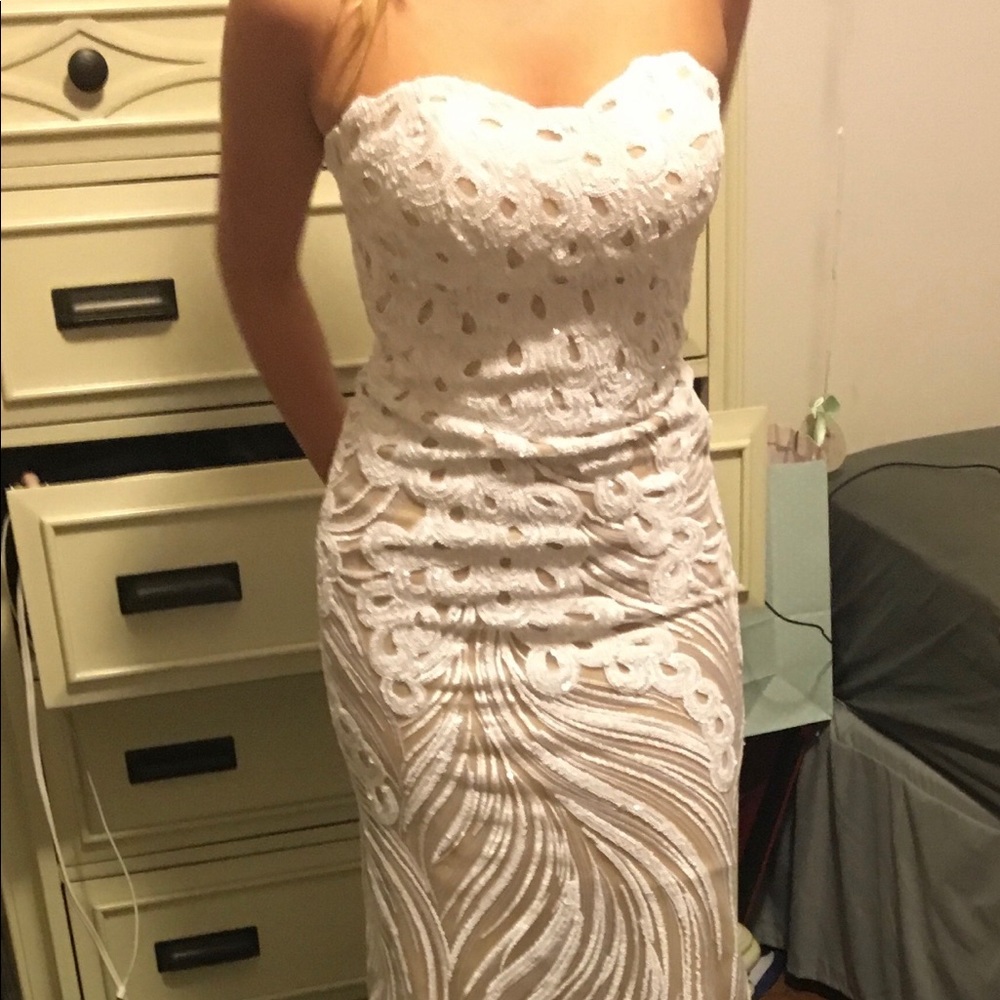 Prom Dress - Picture 2 of 3